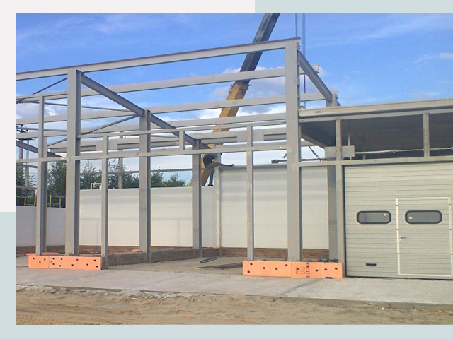 Строительство автосервисов от СтальСтрой-Крч по цене 613 руб.